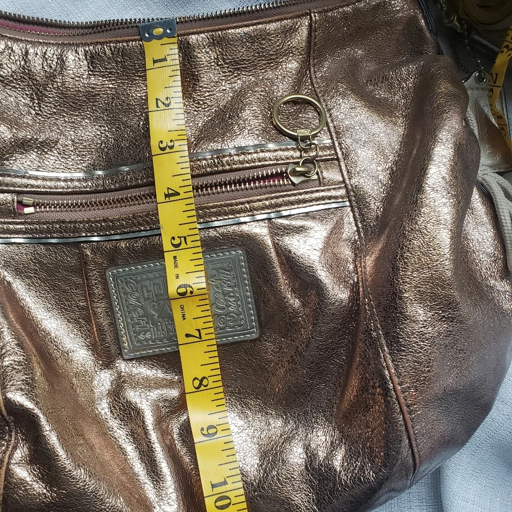 Coach poppy crossbody/hobo bag gold - Picture 10 of 10